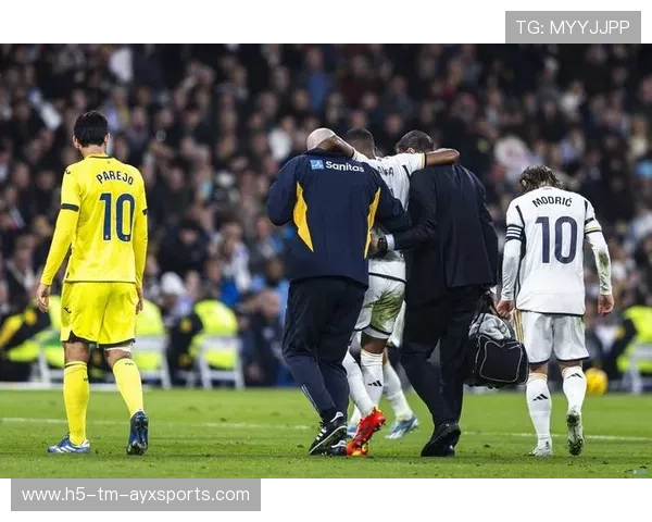 比利亚雷亚尔准备签下英超新破局者，掀起冬季转会风暴！