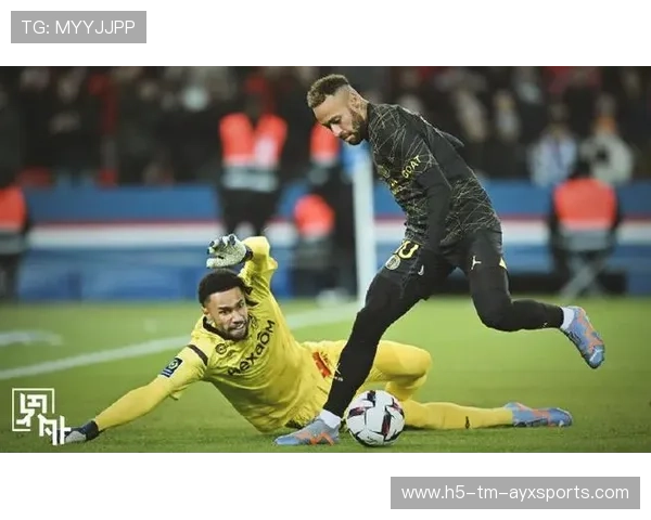 内马尔挑射见效，巴西再添漂亮入球