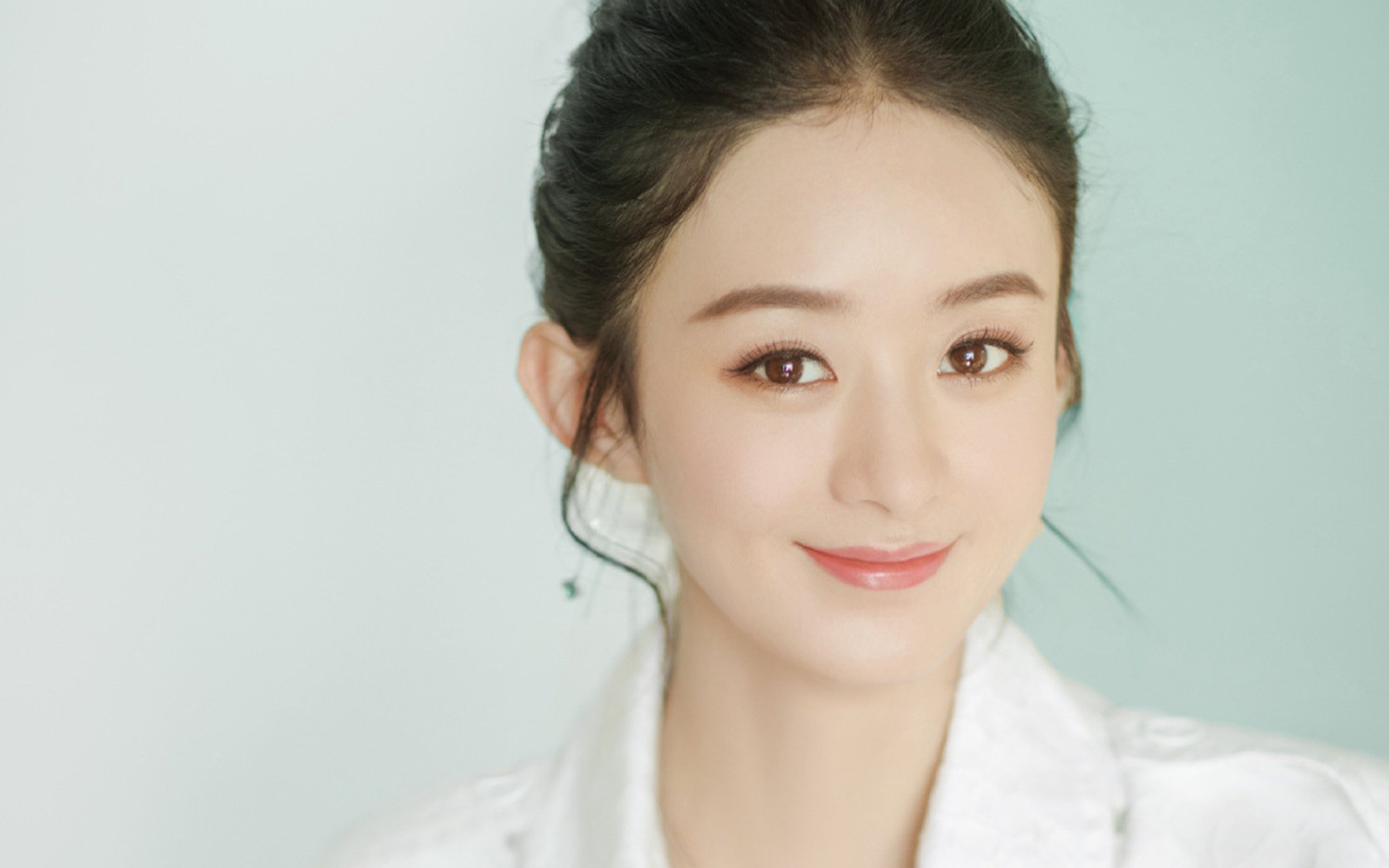 西甲裁判使用语境不一致检测工具减少临场交流失误，中甲裁判员